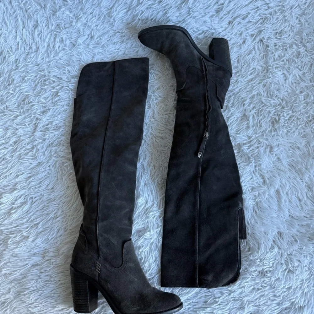 Dolce Vita Gray Suede Over the Knee Boots with Stacked Heel Size 7.5